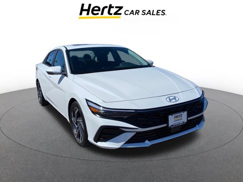 Used 2025 Hyundai Elantra Limited image 1