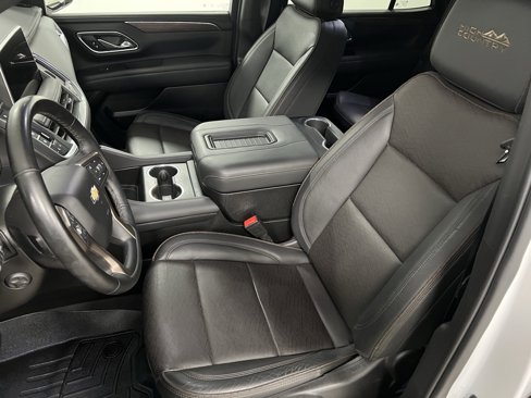 Used 2024 Chevrolet Tahoe High Country image 28