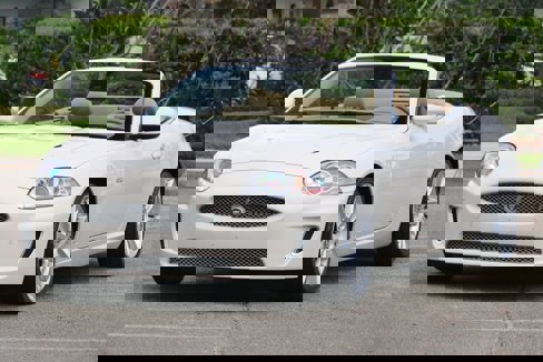 Used 2010 Jaguar XKR R image 11