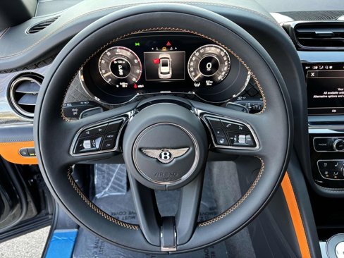 New 2025 Bentley Bentayga image 12