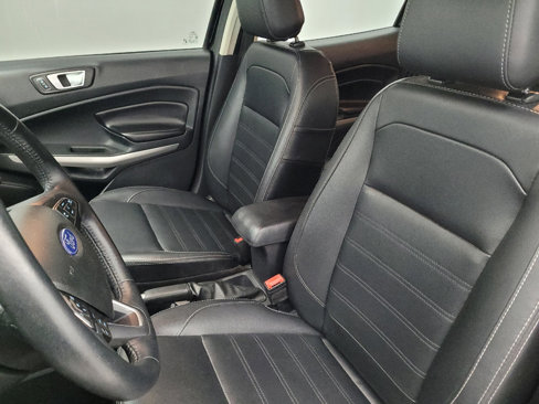 Used 2021 Ford EcoSport Titanium image 17