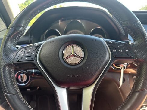 Used 2015 Mercedes-Benz GLK 350 4MATIC image 30