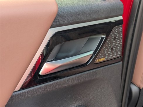 New 2025 Mitsubishi Outlander SEL image 27