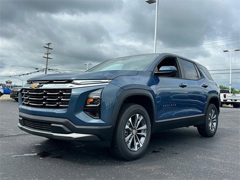 New 2026 Chevrolet Equinox LT w/ Convenience Package II image 3