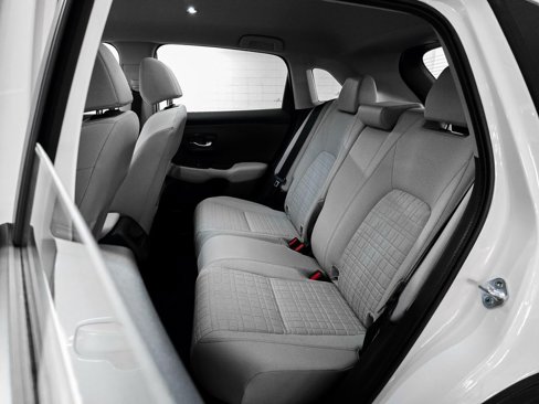 Certified 2024 Honda HR-V LX image 23