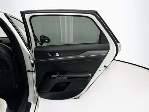 Used 2025 Kia K5 GT-Line image 30