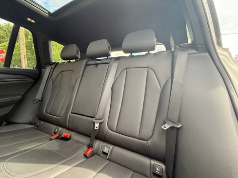 Used 2024 BMW X3 xDrive30i image 15