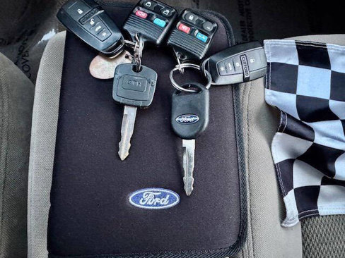 Used 2003 Ford Taurus SES image 10