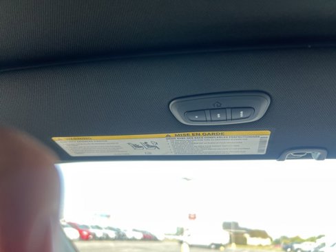 New 2026 Chrysler Pacifica Limited image 22