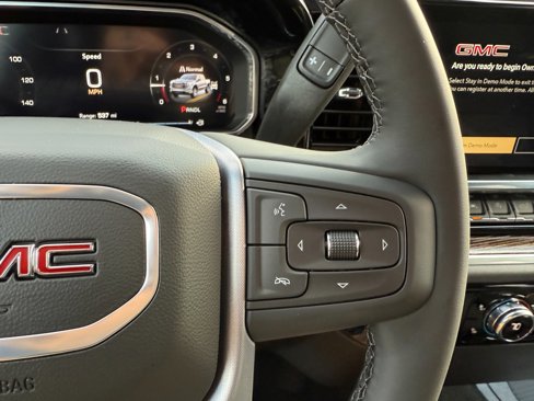 New 2026 GMC Sierra 1500 Elevation image 26
