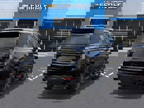 New 2026 Chevrolet Suburban Z71 image 4