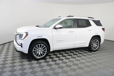New 2026 GMC Terrain Denali image 2