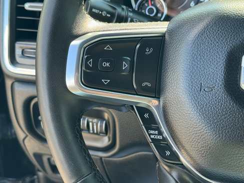 Used 2025 RAM 1500 Laramie image 15