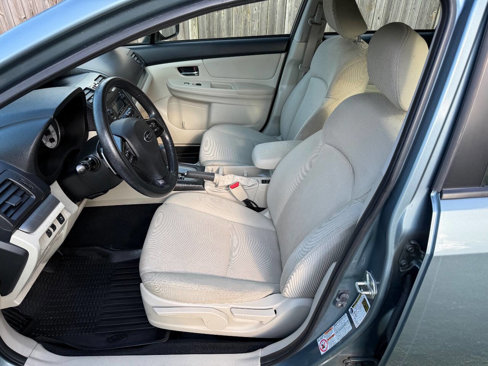 Used 2012 Subaru Impreza 2.0i Sport Premium image 9