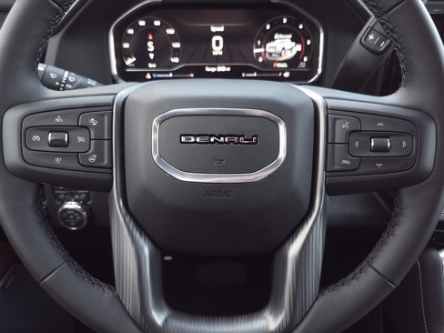 New 2025 GMC Sierra 2500 Denali Ultimate image 30