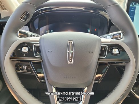 New 2026 Lincoln Corsair Premiere image 19