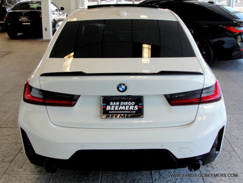Used 2023 BMW 330i Sedan w/ M Sport Package image 76
