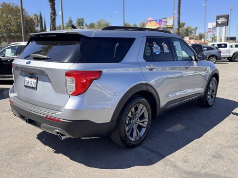 Certified 2023 Ford Explorer XLT w/ Equipment Group 202A image 9