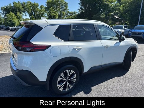 Used 2022 Nissan Rogue SV w/ SV Premium Package image 16