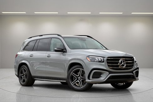 New 2026 Mercedes-Benz GLS 450 4MATIC image 2