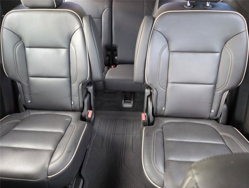Certified 2023 Chevrolet Traverse Premier w/ Redline Edition image 23