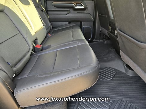 Used 2025 Chevrolet Silverado 2500 LT w/ Z71 Chrome Sport Edition image 17