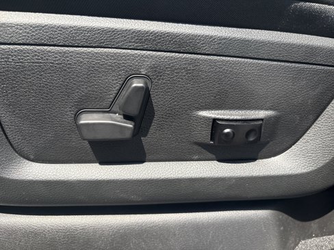New 2025 RAM 2500 Laramie image 18