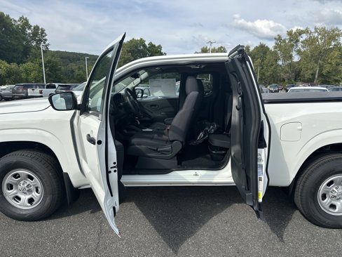 New 2026 Nissan Frontier S image 25