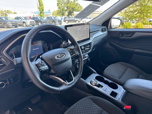 Used 2024 Ford Escape Active w/ Tech Pack #1 image 11