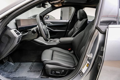 Used 2025 BMW 430i xDrive w/ Premium Package image 4