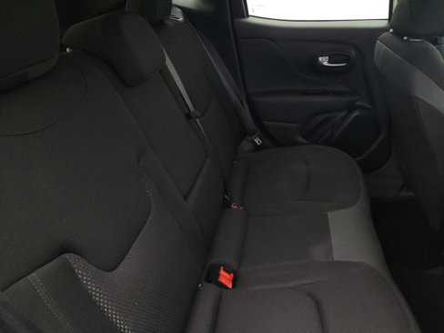 Used 2020 Jeep Renegade Altitude image 19
