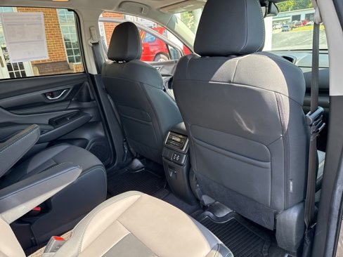 Used 2024 Subaru Ascent Onyx Edition image 55