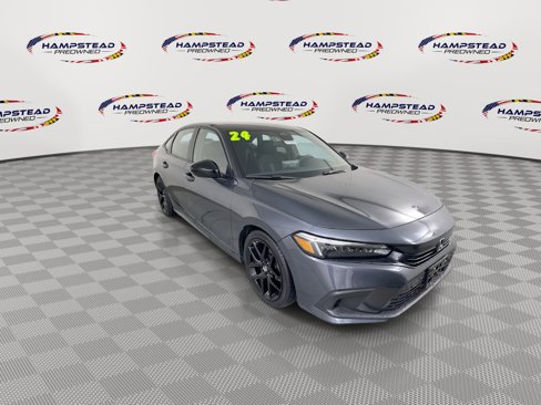 Used 2024 Honda Civic Sport image 2