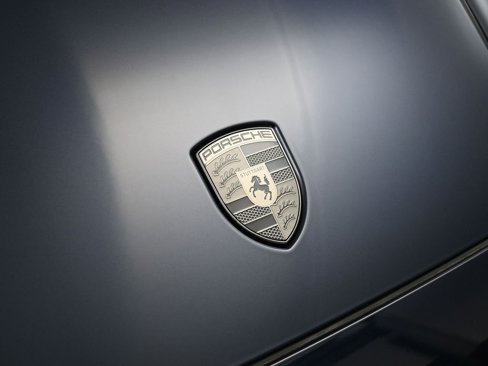 New 2025 Porsche Cayenne Turbo image 13