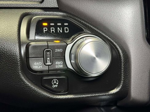 Used 2024 RAM 1500 Laramie image 15