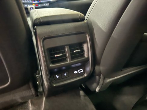 Used 2019 Cadillac XT4 Premium Luxury image 28