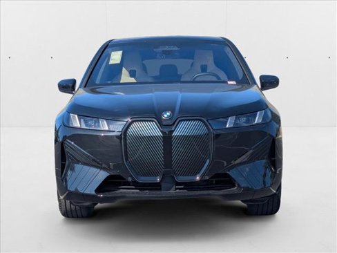 New 2026 BMW iX xDrive45 image 5