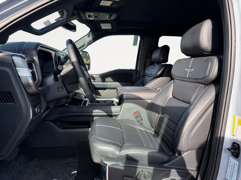 New 2025 Ford F250 Platinum image 10