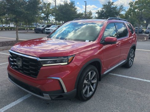 Used 2023 Honda Pilot Elite image 2