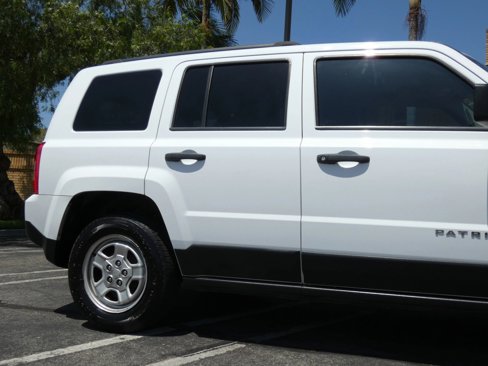 Used 2016 Jeep Patriot Sport image 8