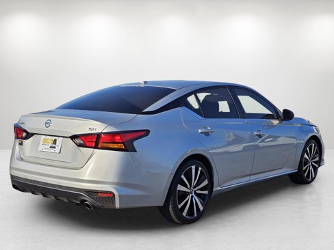 Used 2021 Nissan Altima 2.5 SR image 5