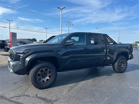 New 2025 Toyota Tacoma 4x4 Double Cab Hybrid image 10