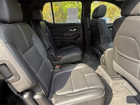 Used 2023 Chevrolet Traverse RS w/ LPO, Floor Liner Package image 21