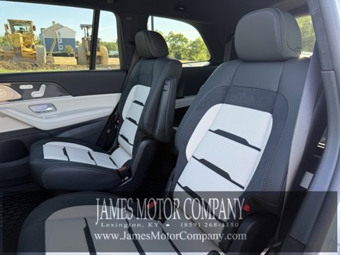 New 2026 Mercedes-Benz GLS 63 AMG 4MATIC image 22