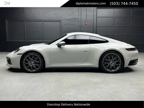 Used 2024 Porsche 911 Carrera T w/ Sportdesign Package image 5