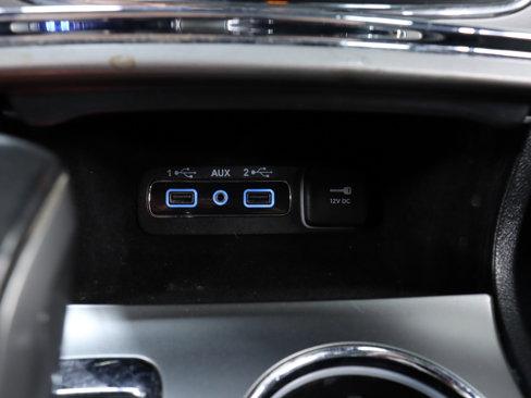 Used 2018 Jeep Grand Cherokee Limited image 15