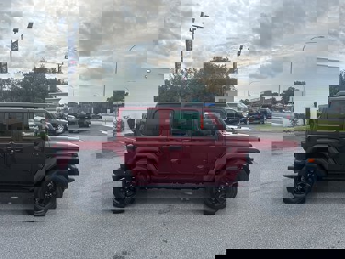 Used 2021 Jeep Wrangler Unlimited Sport image 5