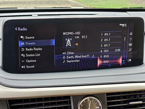 Used 2022 Lexus RX 350 AWD w/ Premium Package image 23