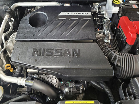 Used 2023 Nissan Rogue S image 30