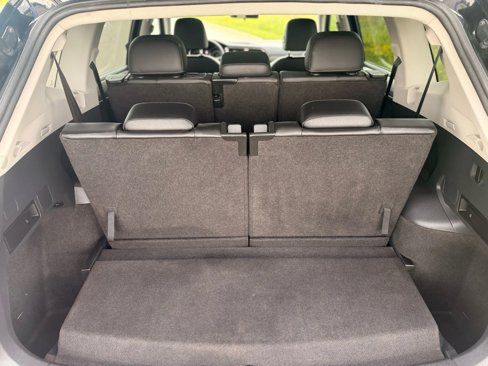 Used 2018 Volkswagen Tiguan SE image 20